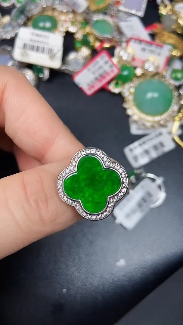 银S925镶嵌戒指翡翠2700