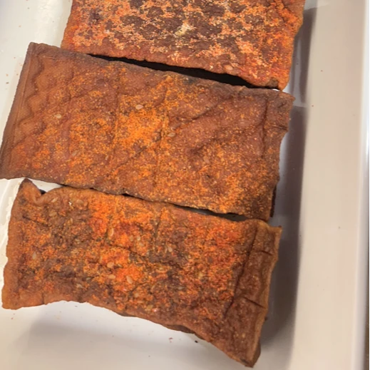 炕豆干芝麻豆干1块