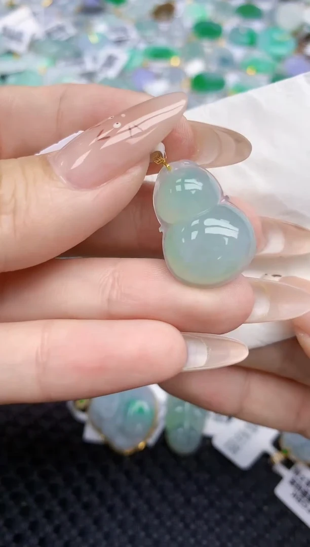 翡翠18K金镶嵌颈饰252   天然翡翠A货