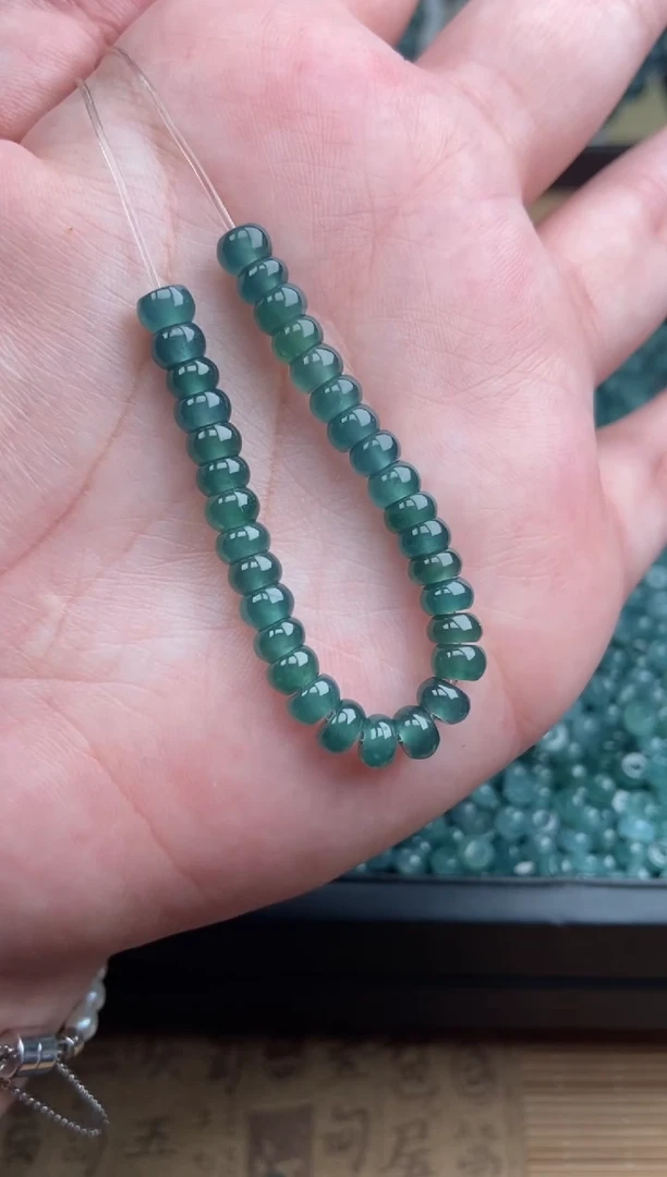 【闪购商品】翡翠手链未镶嵌算盘珠55颗深色