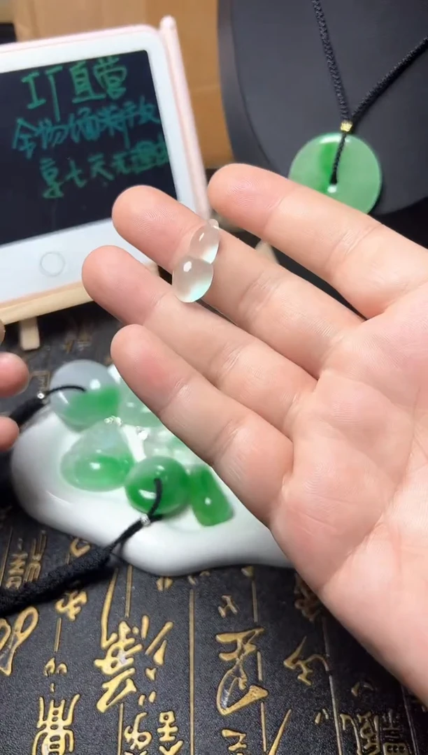 颈饰未镶嵌翡翠所见即所得，一图一物