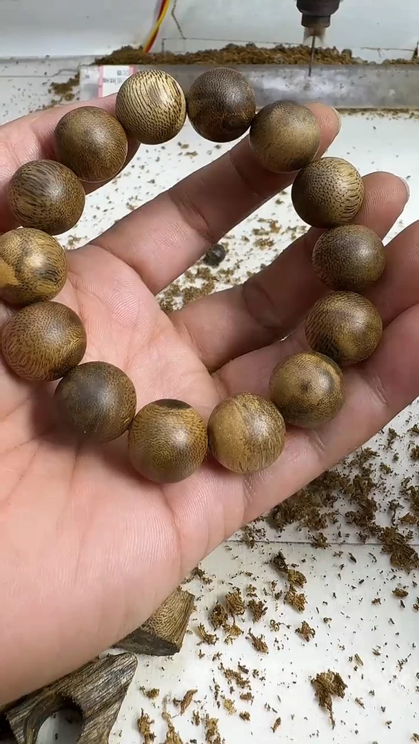 沉香手串1.6规格单圈16克