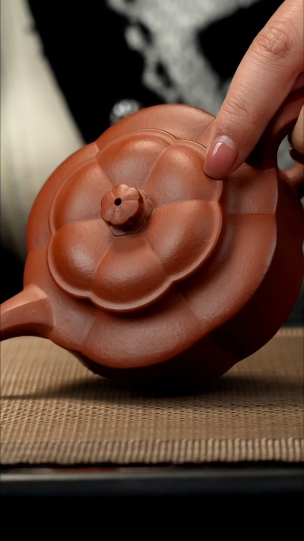 紫砂茶盏生砂朱泥梅花海棠210CC