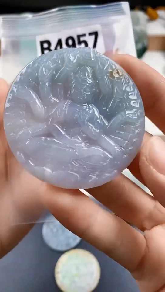 颈饰未镶嵌翡翠天然翡翠吊坠挂件