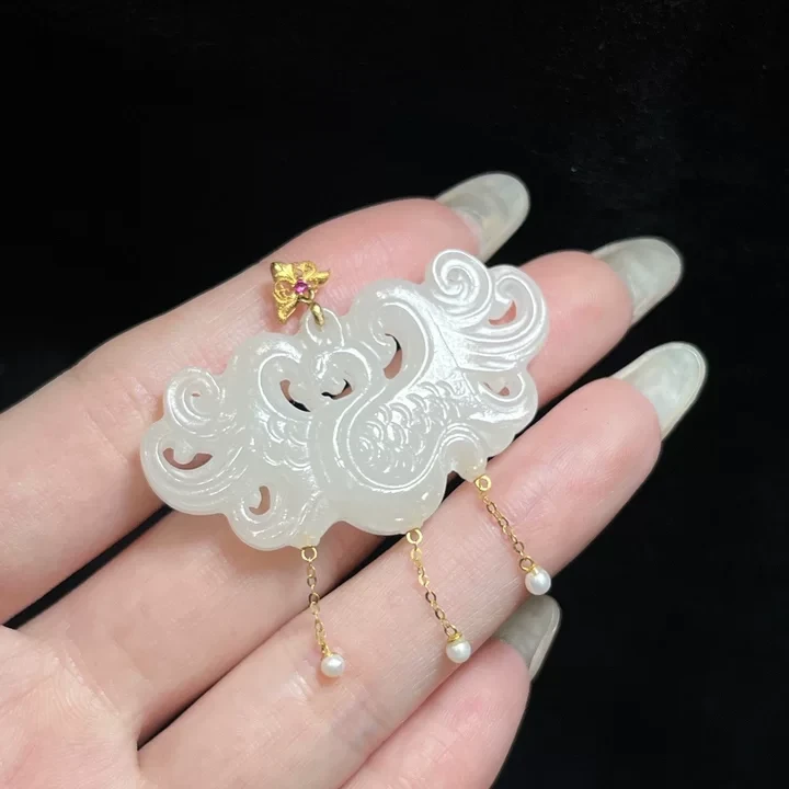 18k白玉吊坠 18k白玉吊坠