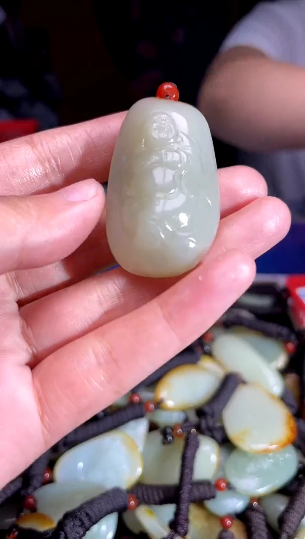 和田玉未镶嵌挂件1
