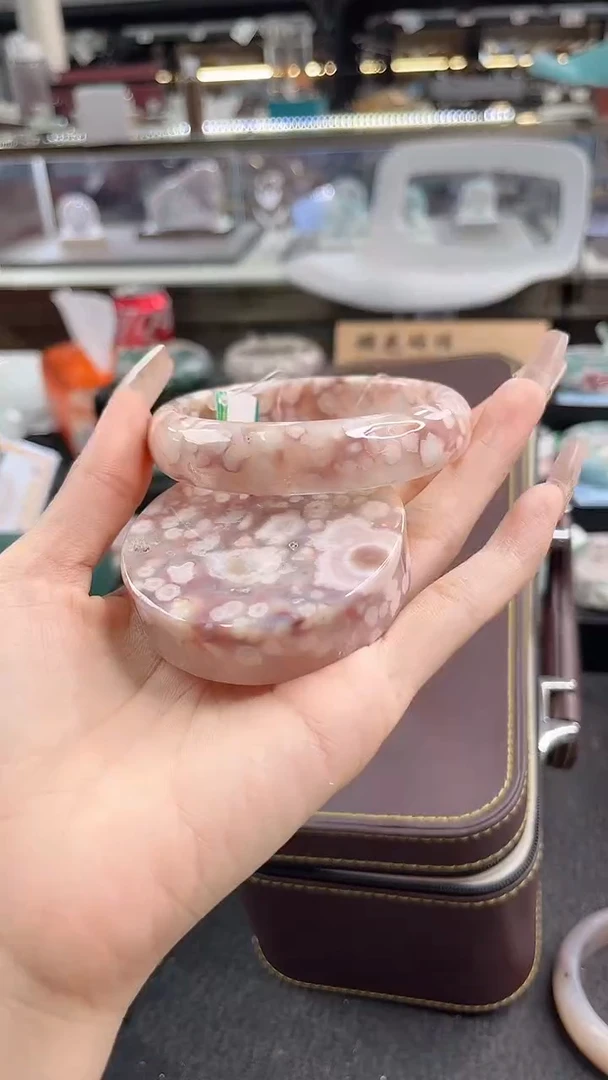 未镶嵌手镯石英质玉62圈口（赠品镯心）6098