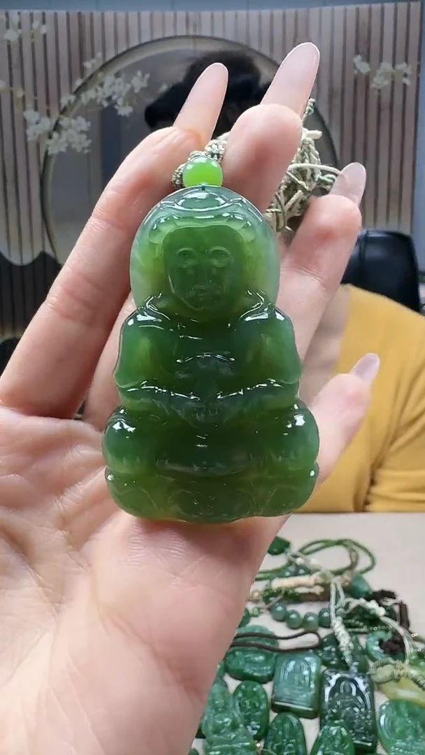 未镶嵌和田玉挂件1