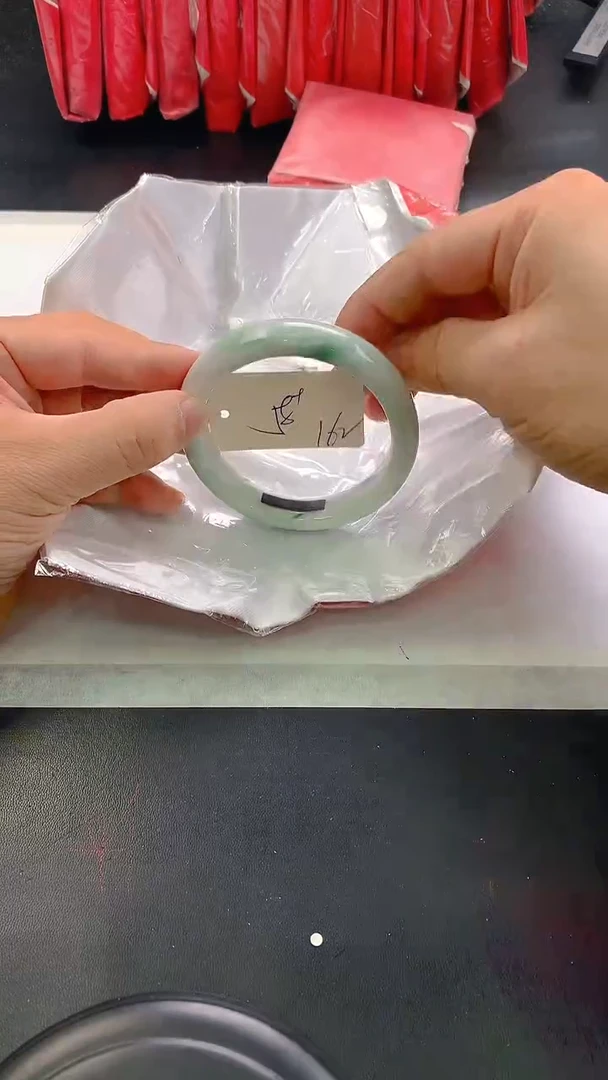 未镶嵌手镯翡翠162