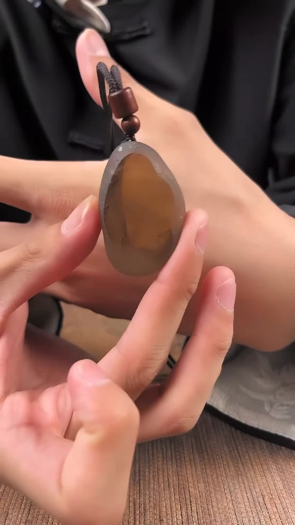 未镶嵌吊坠(赠链)水晶水晶