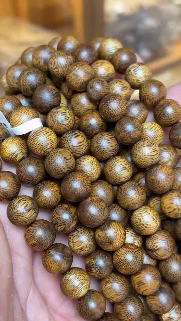 沉香手串 海南莺歌绿圆珠长串0.9多样性发其一35