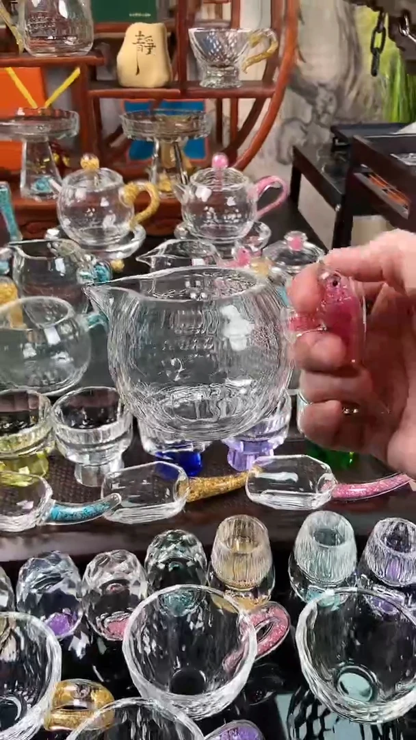 【闪购商品】粉色胖海豚公杯福利