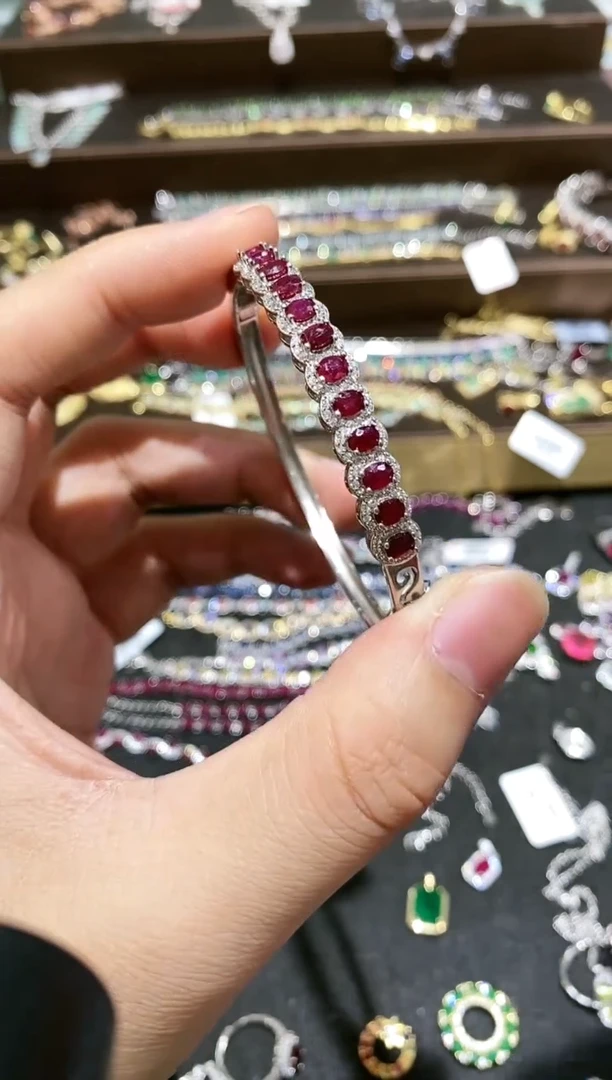 【闪购商品】红宝石手镯银S925镶嵌手镯