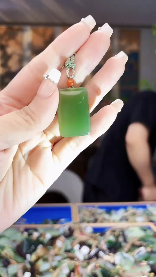 和田玉未镶嵌挂件拍一发一多样性发货