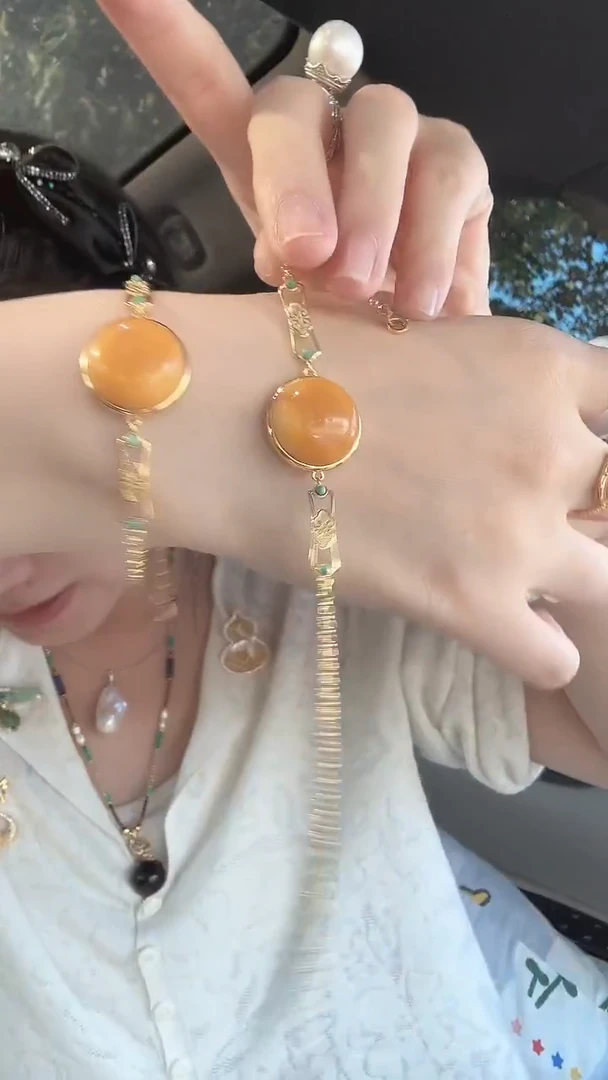 皮质925银圆盘鸡油黄手链1条