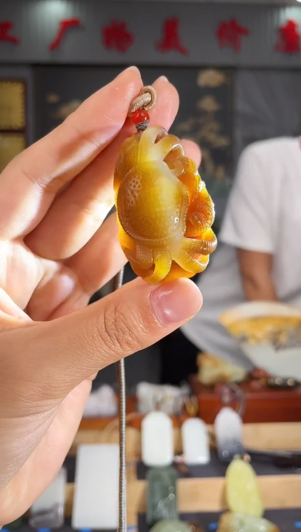 和田玉未镶嵌颈饰1