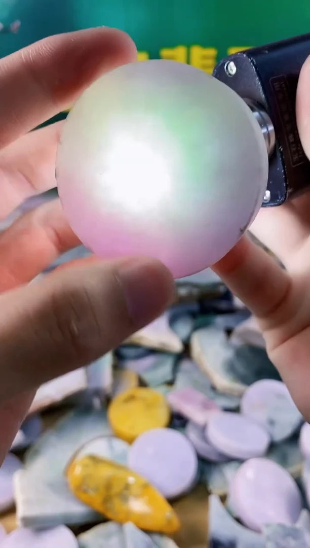 翡翠未镶嵌颈饰纯天然A货翡翠120