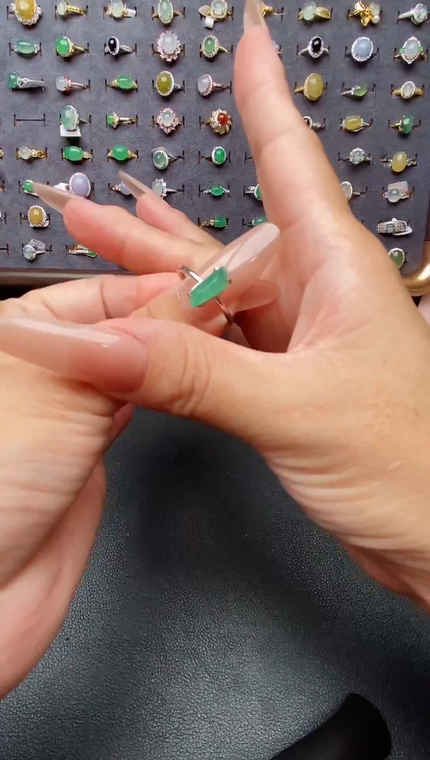 银S925镶嵌戒指翡翠天然翡翠A货111   1-