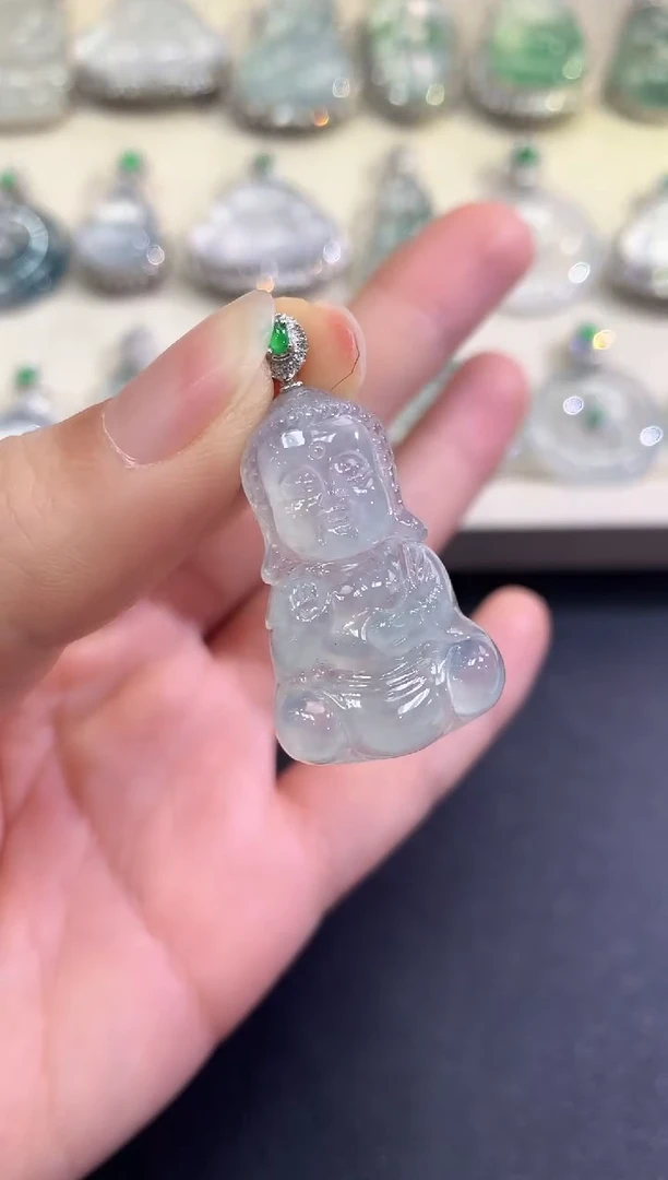 【闪购商品】翡翠颈饰18K金镶嵌B12