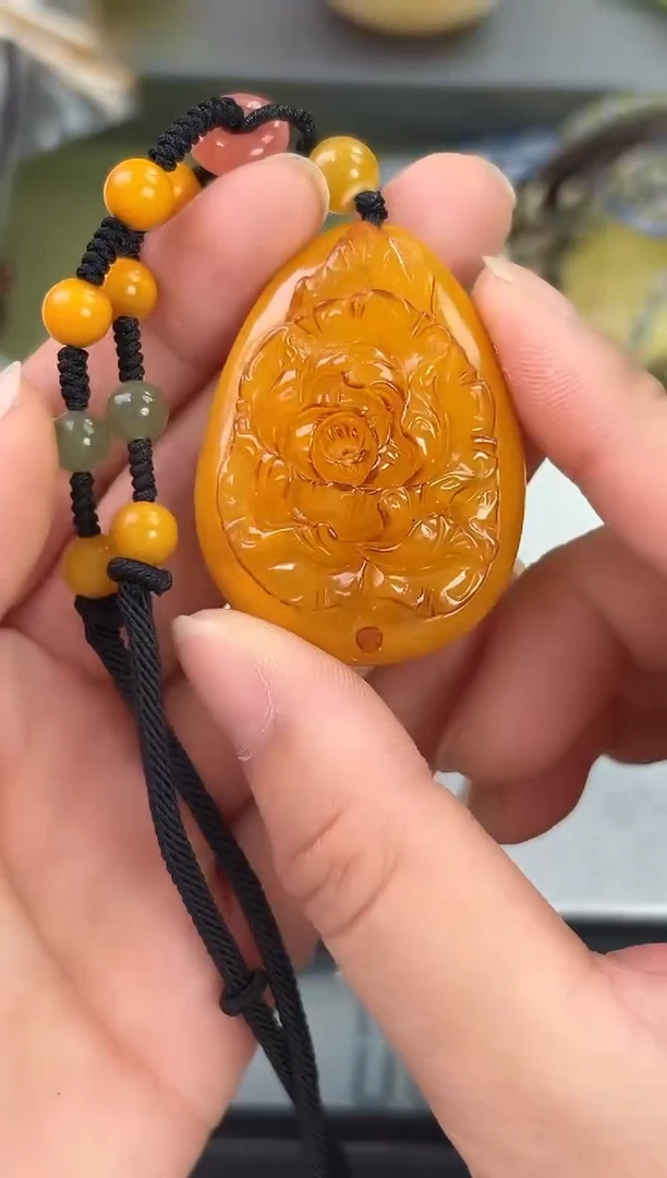 裸石琥珀未镶嵌琥珀蜜蜡吊坠