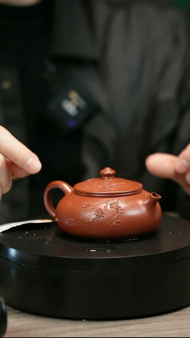 茶壶紫砂困**?H1506陈春芬梅花寒江
