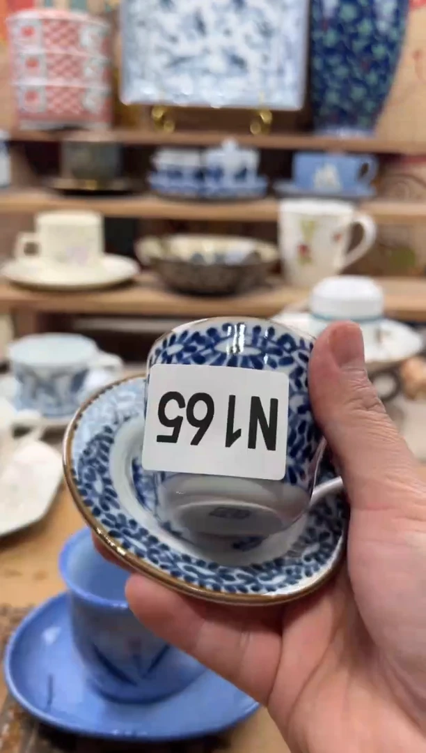 瓷片妮*瓷片------N165