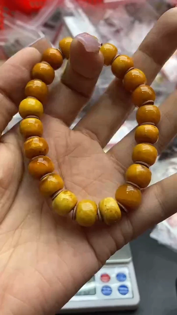 琥珀未镶嵌珠宝奇石101