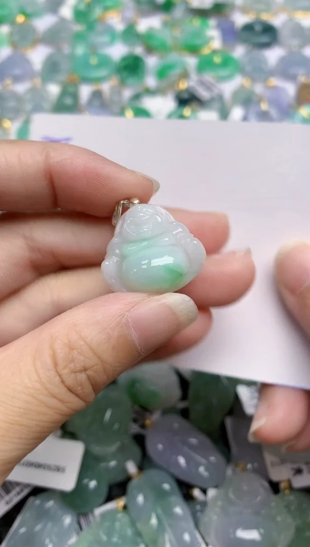 翡翠未镶嵌颈饰天然翡翠A货