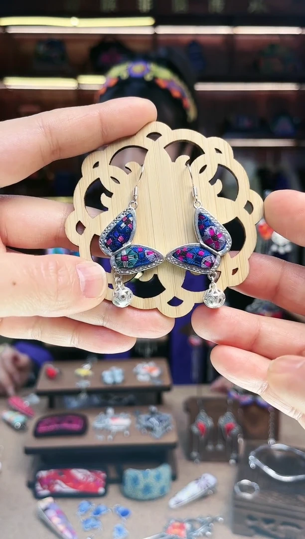 【闪购商品】织绣1793黔东南苗族刺绣