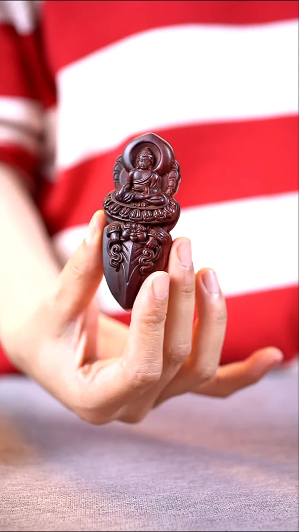 檀香紫檀（小叶紫檀）大日如来