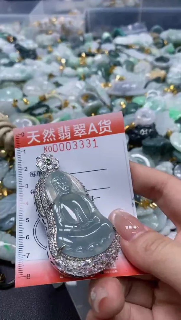 翡翠未镶嵌颈饰闪购0003331