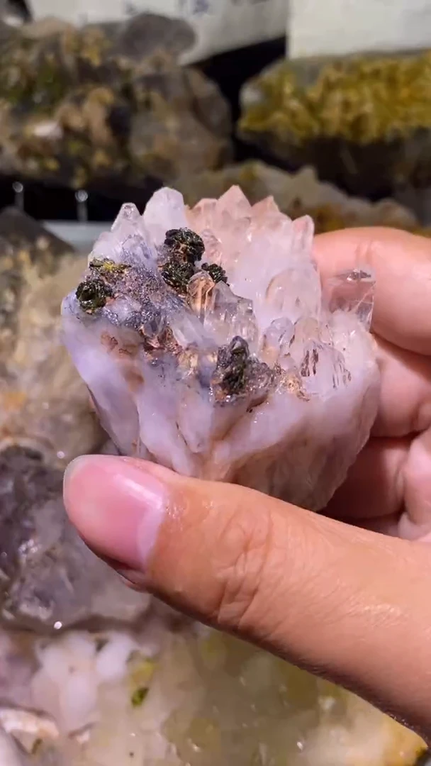 未镶嵌珠宝半成品水晶G***s请拍2份花园水晶簇