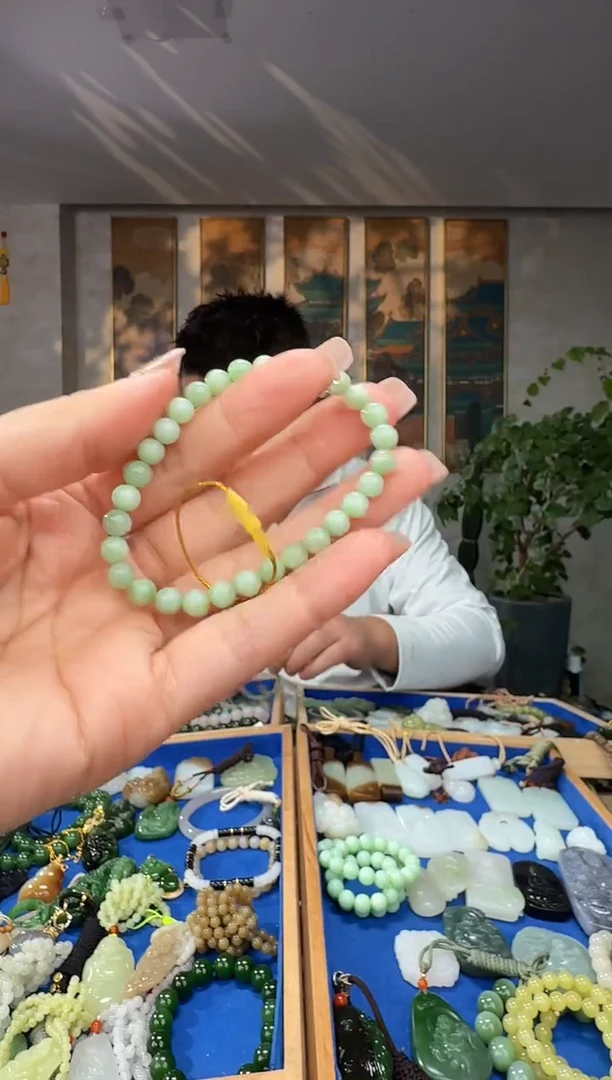 颈饰未镶嵌和田玉拍一发一