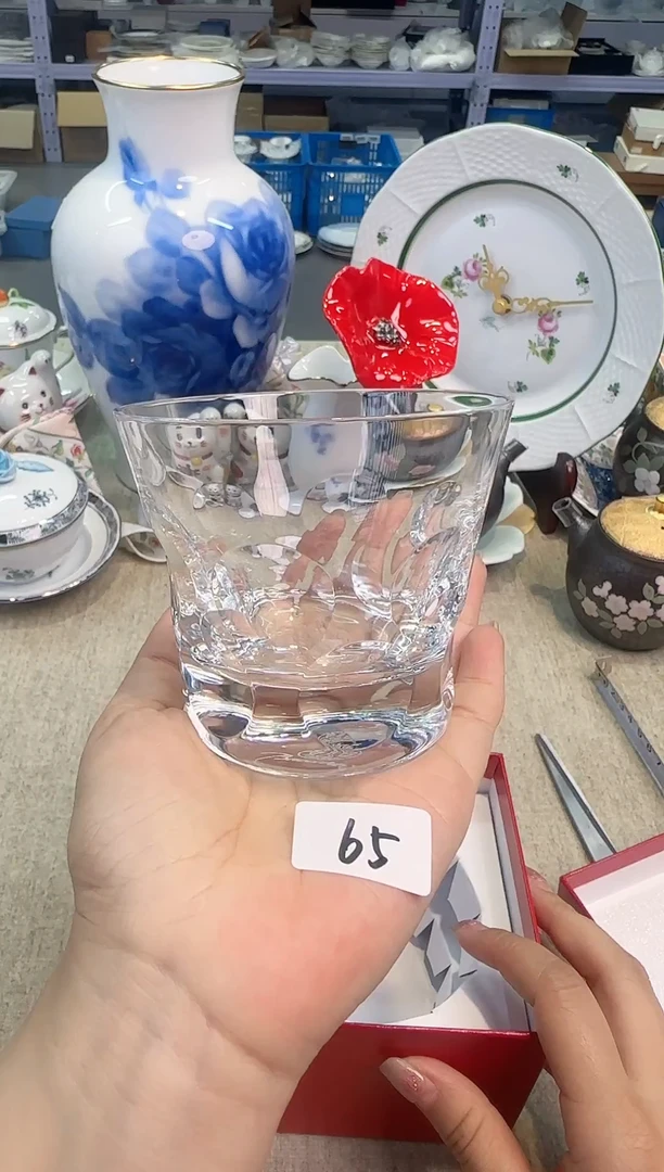 瓷片泡泡的瓷器好好看呀