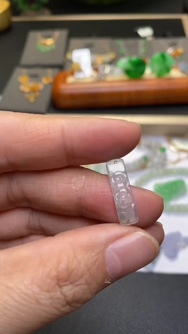 颈饰未镶嵌翡翠净货34264