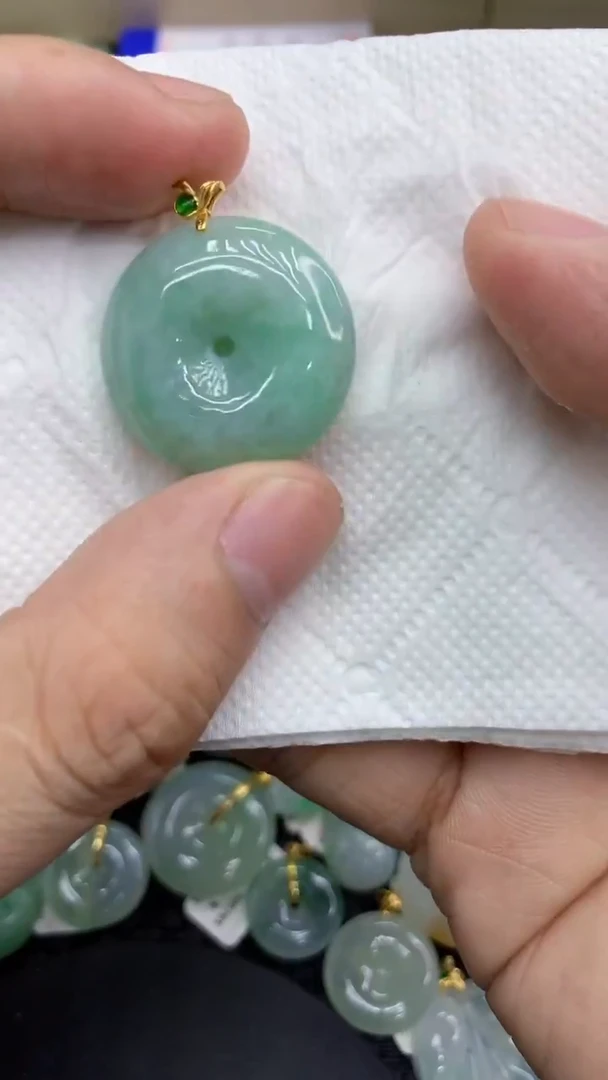 颈饰未镶嵌翡翠天然缅甸A货翡翠