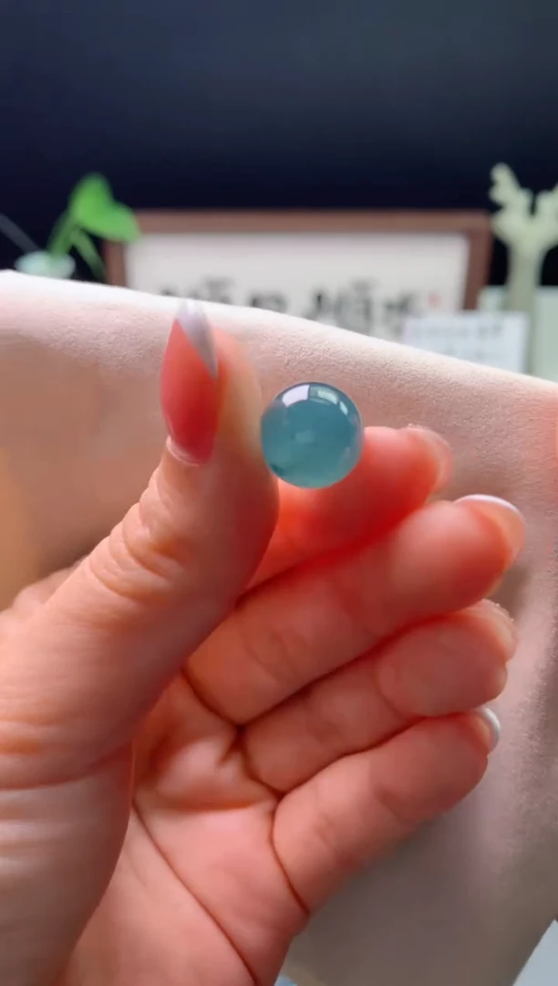 翡翠未镶嵌颈饰0063209662