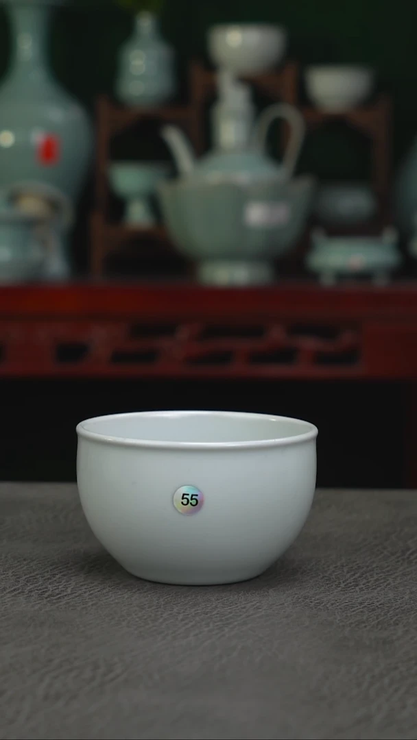 55号月白缸杯无纹微瑕福利~帆