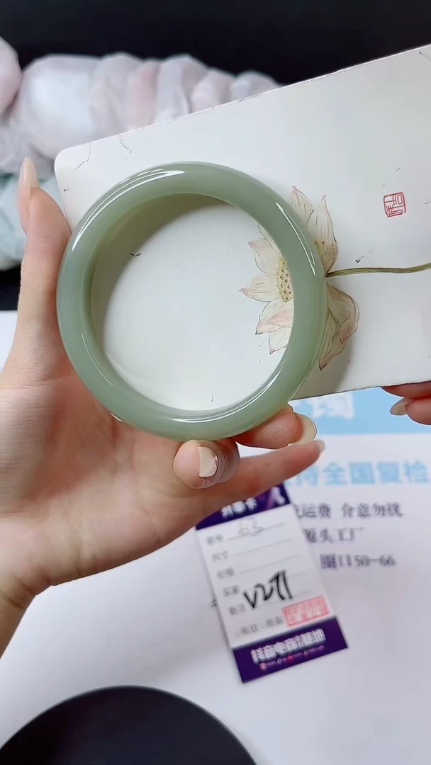 未镶嵌手镯石英质玉多样性发货V271-62