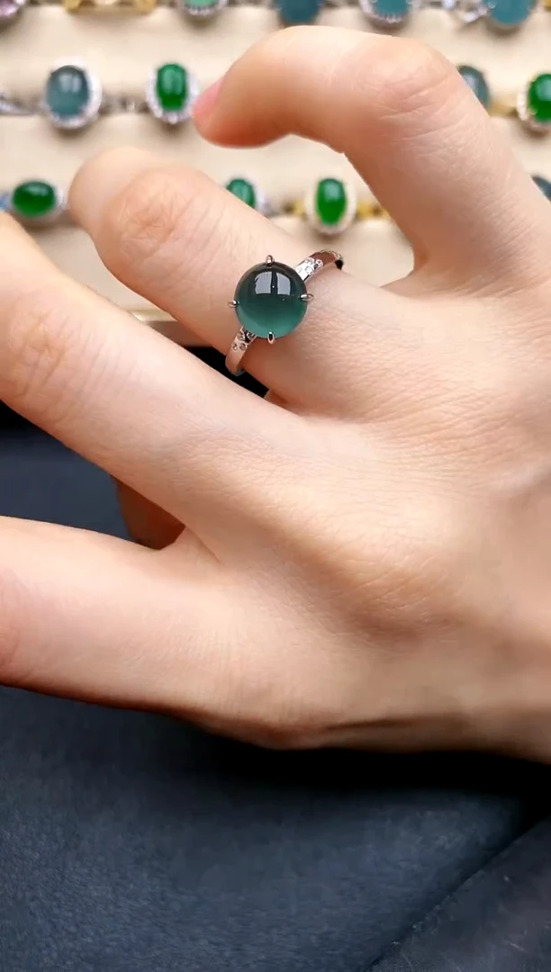 【闪购商品】翡翠戒指银S925镶嵌....