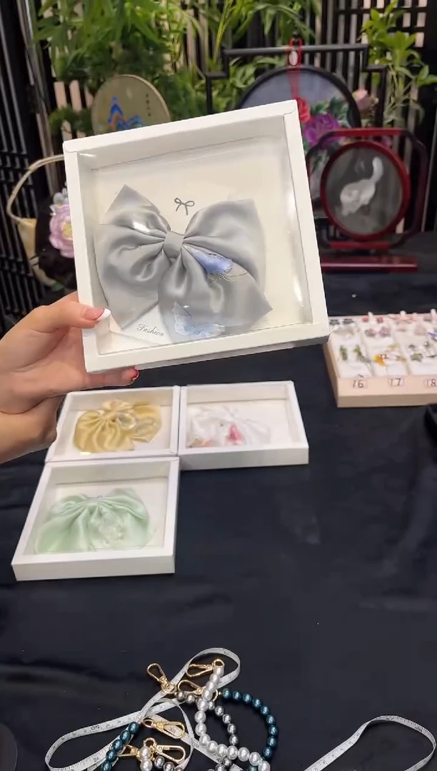 织绣沐**槿非遗苏绣手工饰品