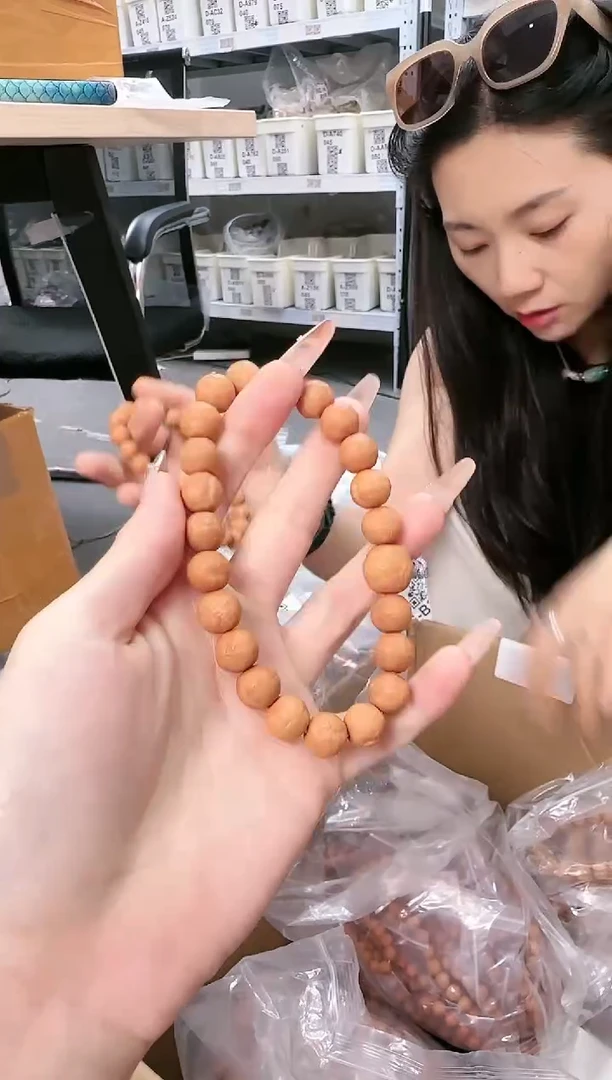 猴头核桃吊坠L-140300