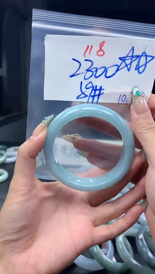 未镶嵌定制翡翠118毛货需精细抛光+多样性发1件+2300元