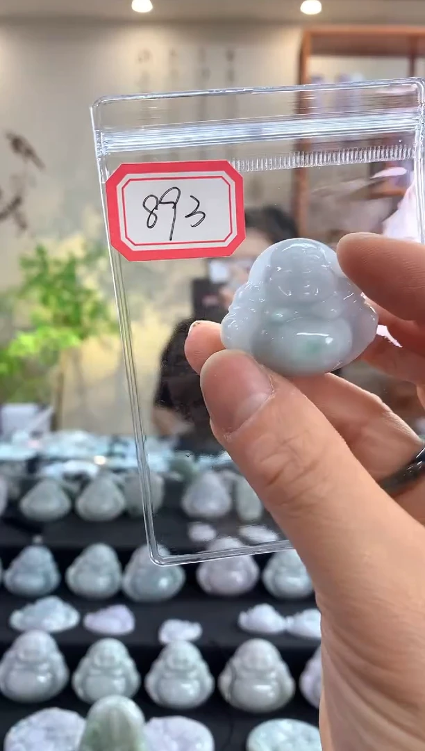 【闪购商品】翡翠颈饰未镶嵌佛公893