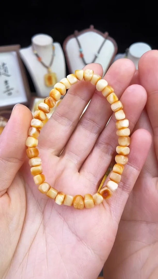 琥珀未镶嵌珠宝奇石柒月