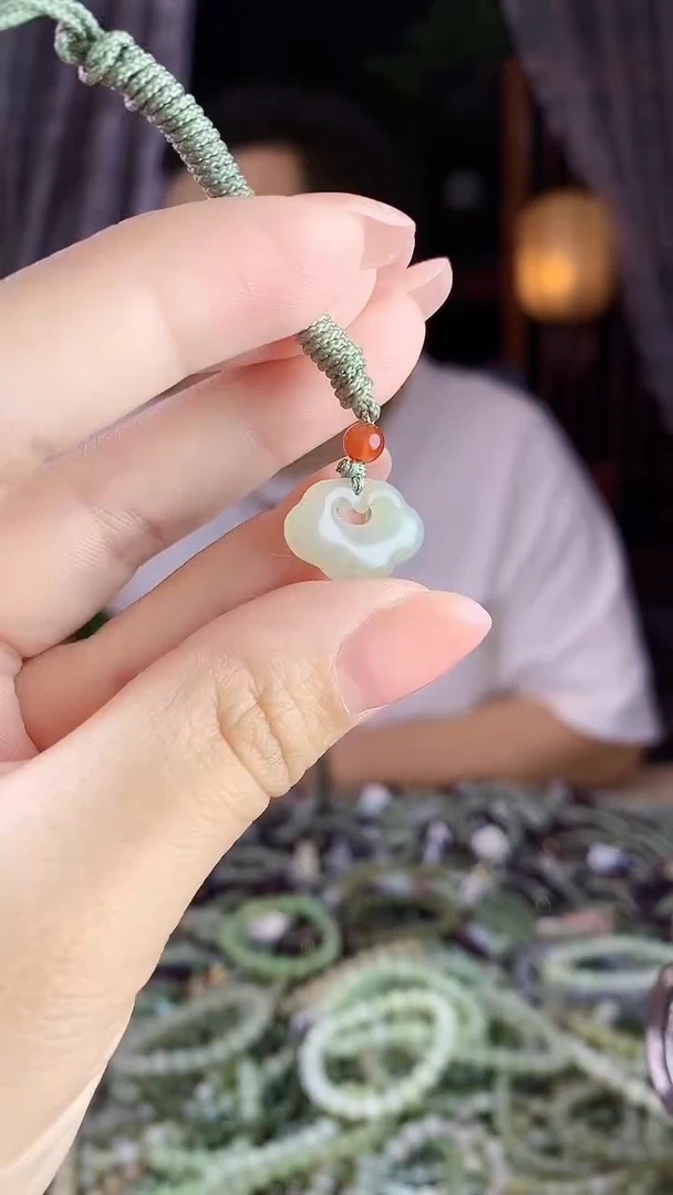 和田玉未镶嵌挂件多样性发货拍一发一