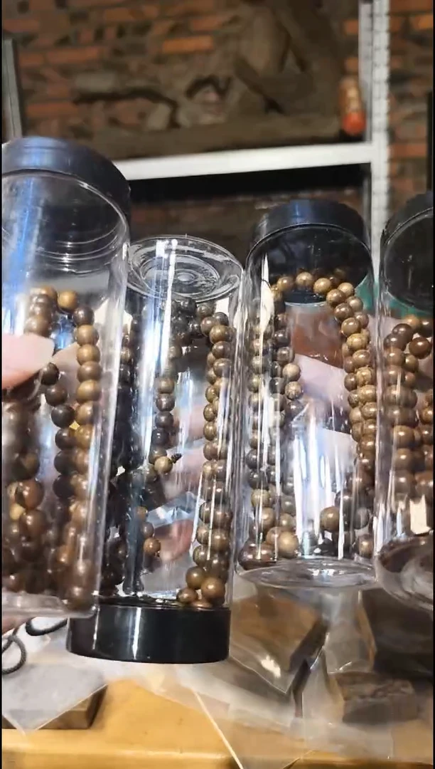 楠木（金丝楠）把件0.8阴沉黄多圈