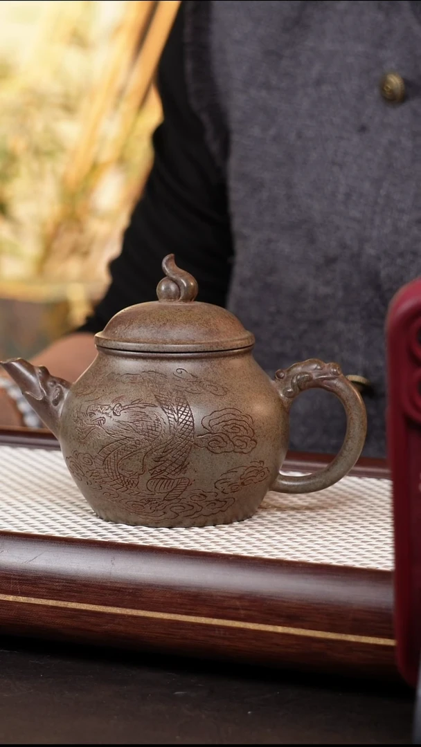 茶壶紫砂龙背青水平