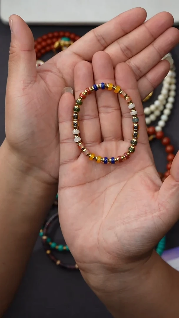 玛瑙/玉髓手串未镶嵌轼*多宝手串