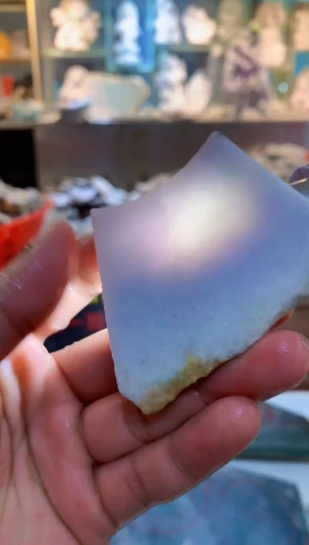 翡翠裸石0朗0翡翠珠宝570